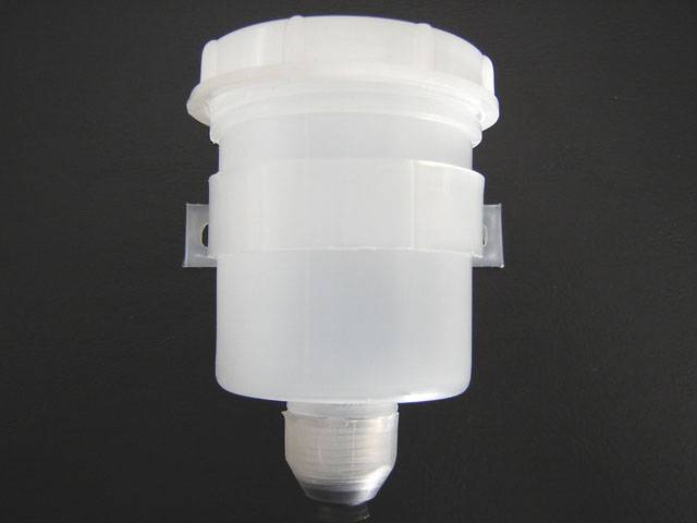 DEPOSITO LIQUIDO FRENO RENAULT 12 CON TAPA SOPORTE Y AGUJERO GRANDE